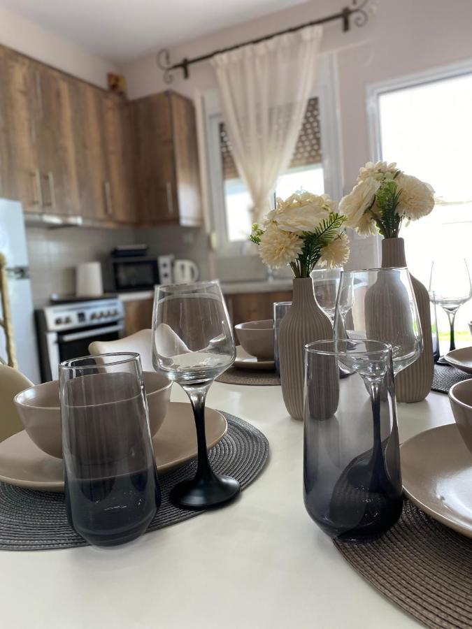 Meli Μaisonette Villa Пефкохори Екстериор снимка